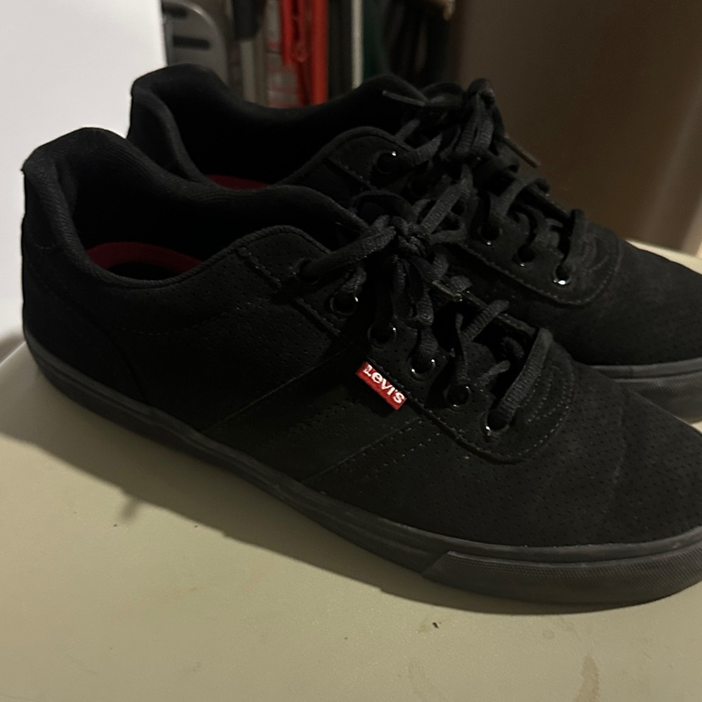 Levi's Black and Gray Men's Sneakers